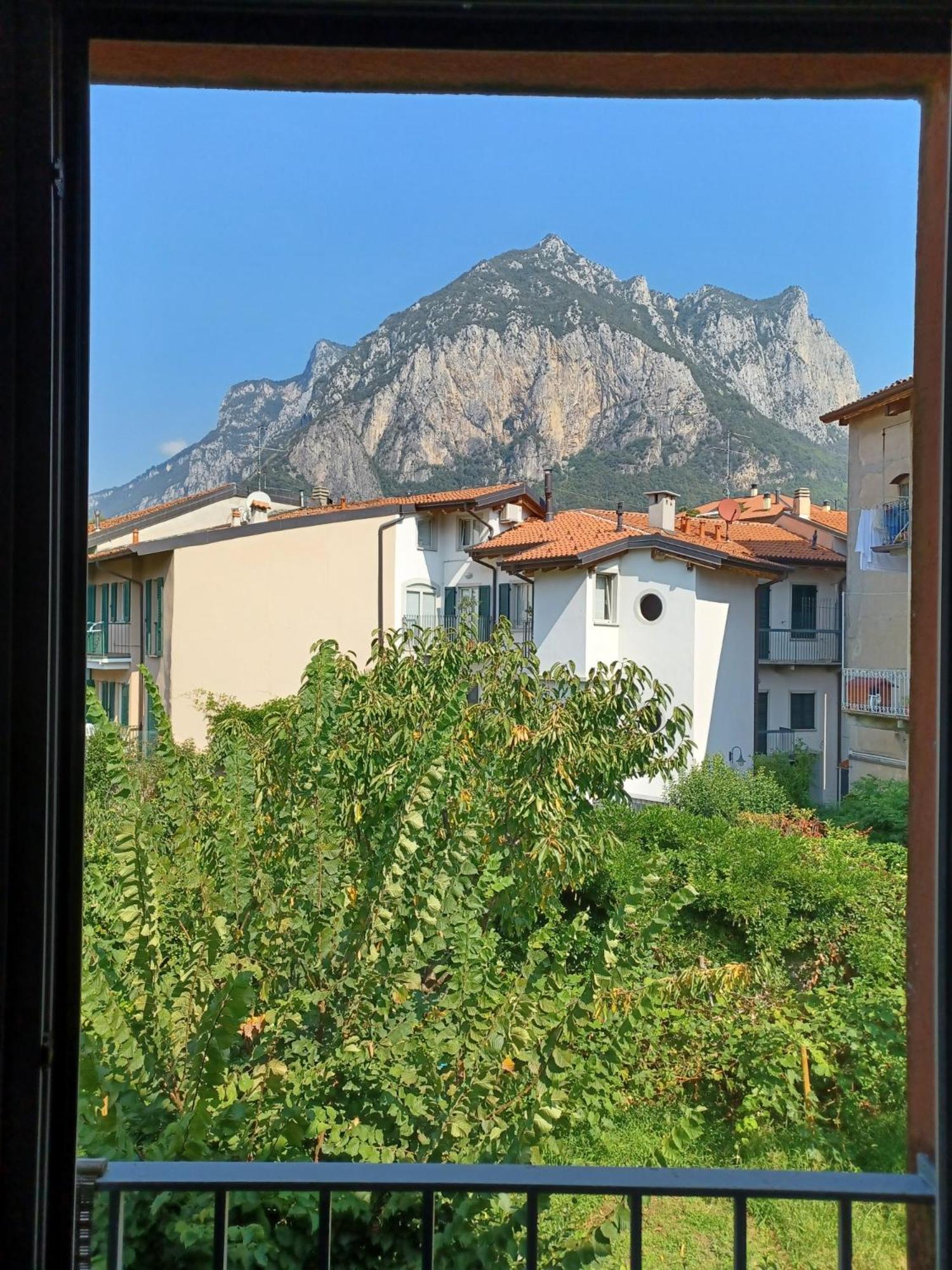 Appartement La Casa Del Colibri à Lecco Extérieur photo